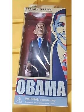 Barack Obama Figurine 2007 Jailbreak Toys Action Figure New in Box President